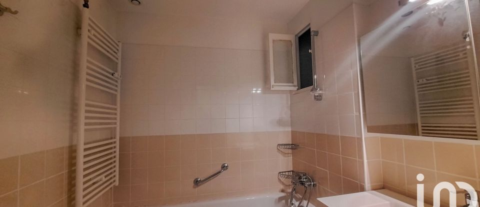 Appartement 4 pièces de 119 m² à Avignon (84000)