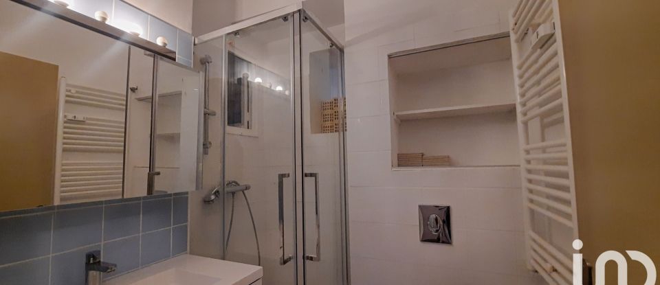 Appartement 4 pièces de 119 m² à Avignon (84000)