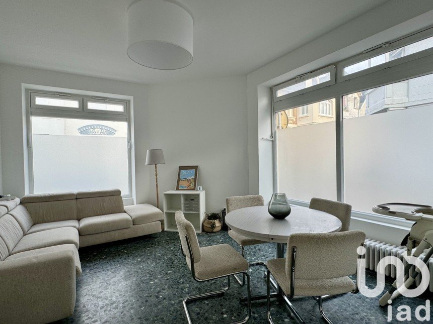 Apartment 3 rooms of 54 m² in Berck (62600)