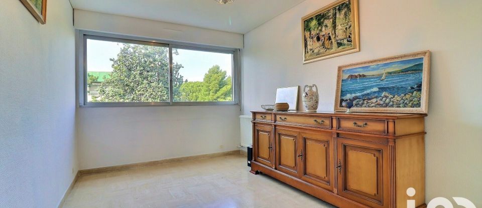 Appartement 4 pièces de 108 m² à Marseille (13009)