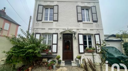 Traditional house 5 rooms of 90 m² in Deauville (14800)