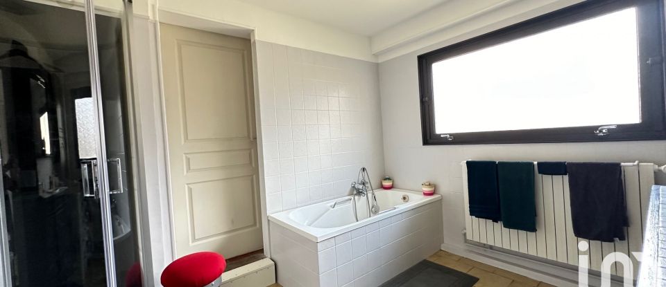 Maison de ville 4 pièces de 138 m² à Vendin-le-Vieil (62880)