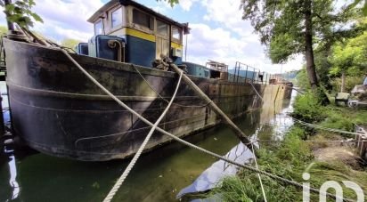 Péniche 4 pièces de 160 m² à Saint-Fargeau-Ponthierry (77310)