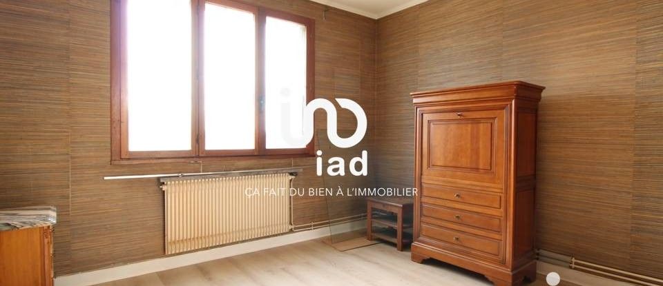 Appartement 4 pièces de 77 m² à Nanterre (92000)