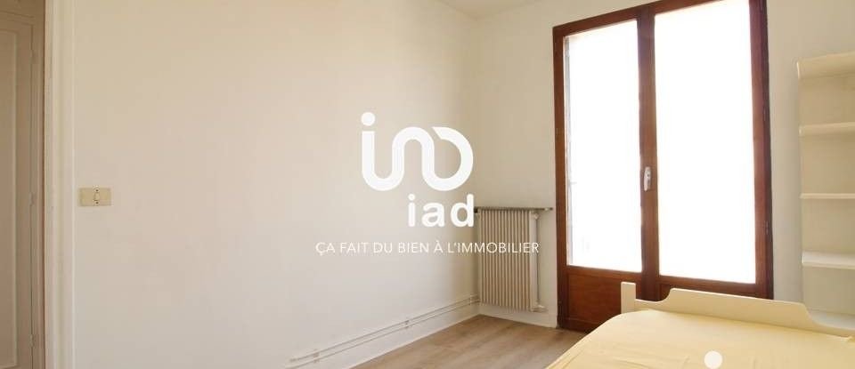 Appartement 4 pièces de 77 m² à Nanterre (92000)