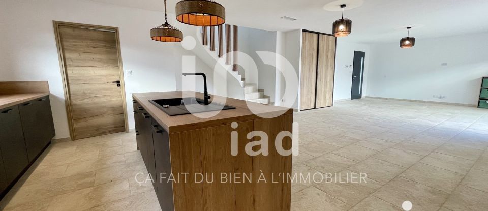 Maison d’architecte 5 pièces de 127 m² à Bizanet (11200)