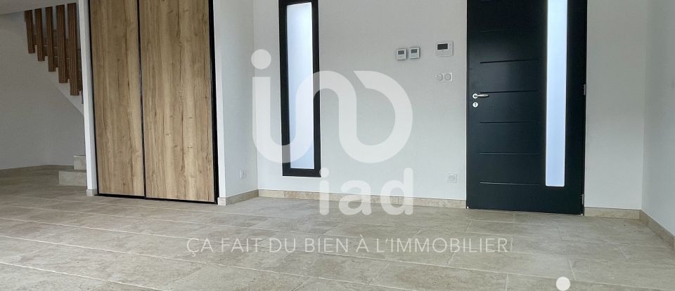 Maison d’architecte 5 pièces de 127 m² à Bizanet (11200)