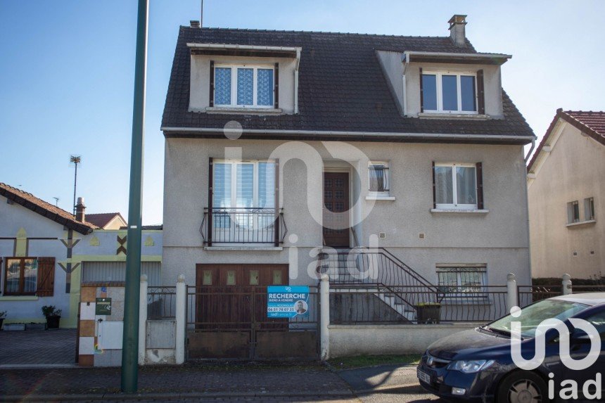 Maison 6 pièces de 116 m² à Ozoir-la-Ferrière (77330)