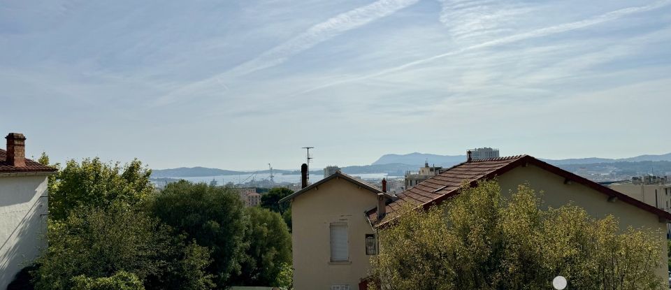 Maison traditionnelle 5 pièces de 165 m² à Toulon (83200)