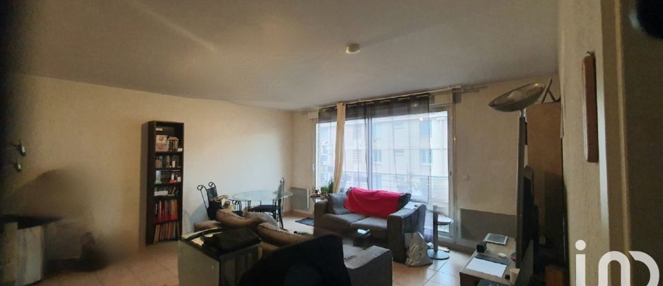 Apartment 2 rooms of 54 m² in Pertuis (84120)