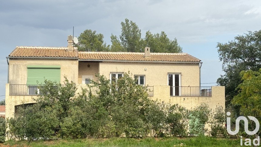 House 5 rooms of 124 m² in Saint-Maximin-la-Sainte-Baume (83470)