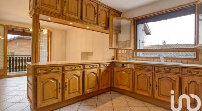 Maison 7 pièces de 150 m² à Saint-Genis-Pouilly (01630)