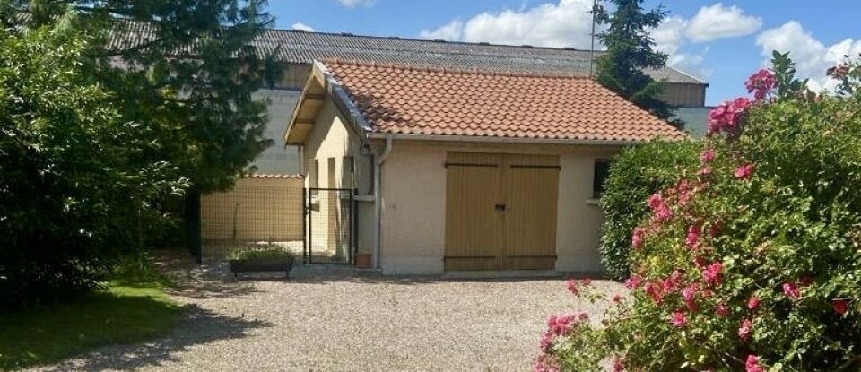 Traditional house 5 rooms of 117 m² in Saint-Remy-en-Bouzemont-Saint-Genest-et-Isson (51290)