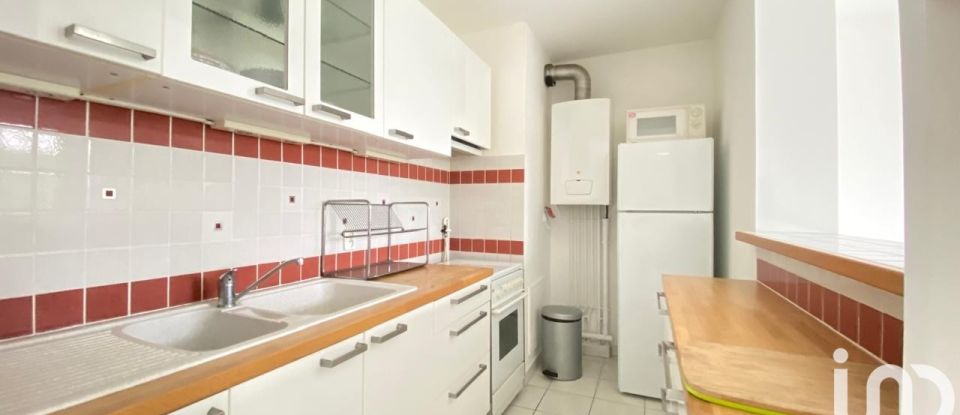 Appartement 3 pièces de 63 m² à Élancourt (78990)