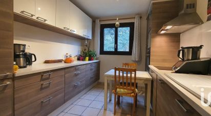 Appartement 4 pièces de 76 m² à Rives (38140)