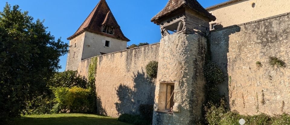 Manoir 8 pièces de 312 m² à Chalais (16210)