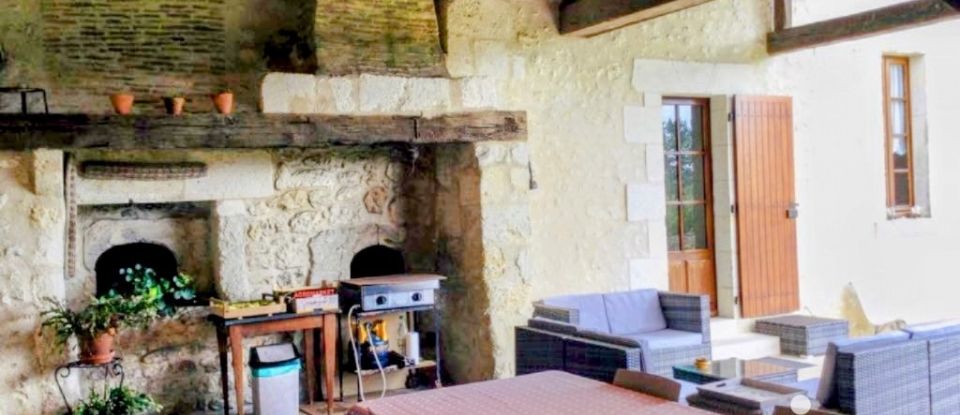 Manor 8 rooms of 312 m² in Chalais (16210)