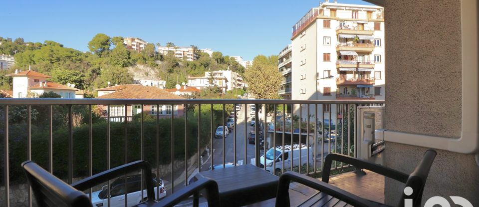 Appartement 2 pièces de 47 m² à Nice (06100)