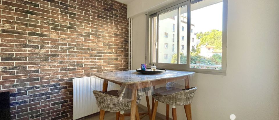 Appartement 2 pièces de 47 m² à Nice (06100)