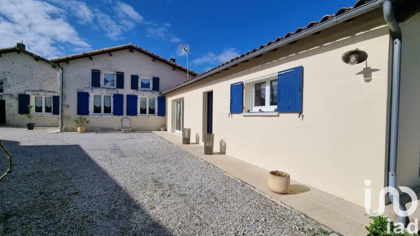 House 6 rooms of 137 m² in Fléac (16730)