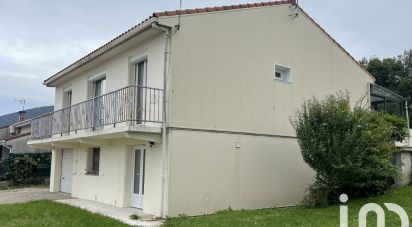 Maison traditionnelle 7 pièces de 160 m² à Saint-Amans-Soult (81240)