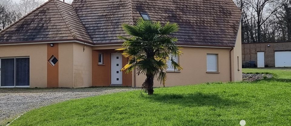 Maison traditionnelle 6 pièces de 146 m² à Marçon (72340)