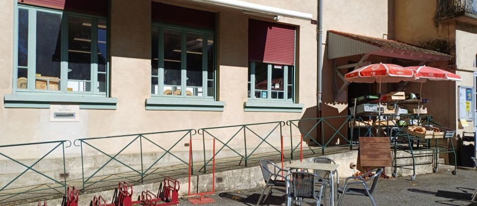 Pizzeria of 129 m² in Saint-Michel-de-Lanès (11410)