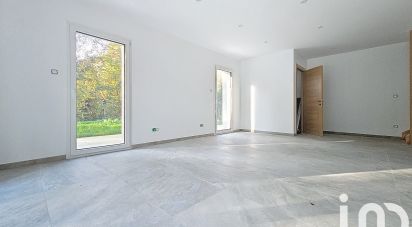 Maison 4 pièces de 92 m² à Sallenôves (74270)