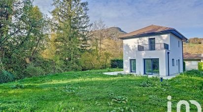 Maison 4 pièces de 92 m² à Sallenôves (74270)