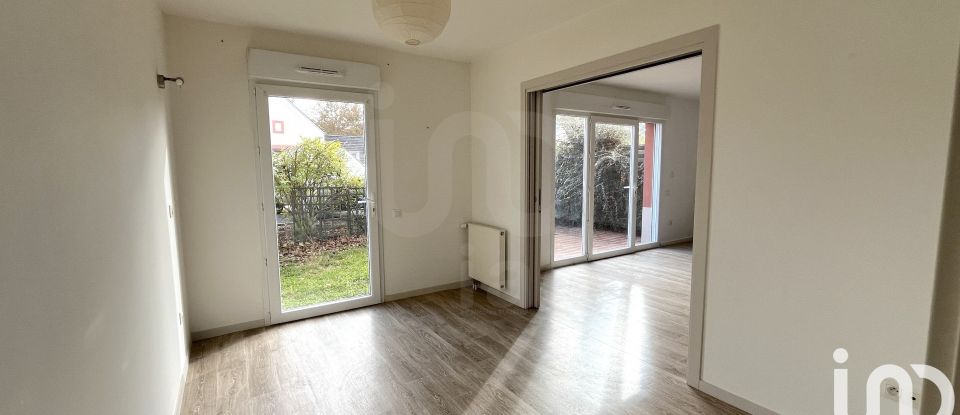 Appartement 3 pièces de 65 m² à Saint-Cyr-en-Val (45590)