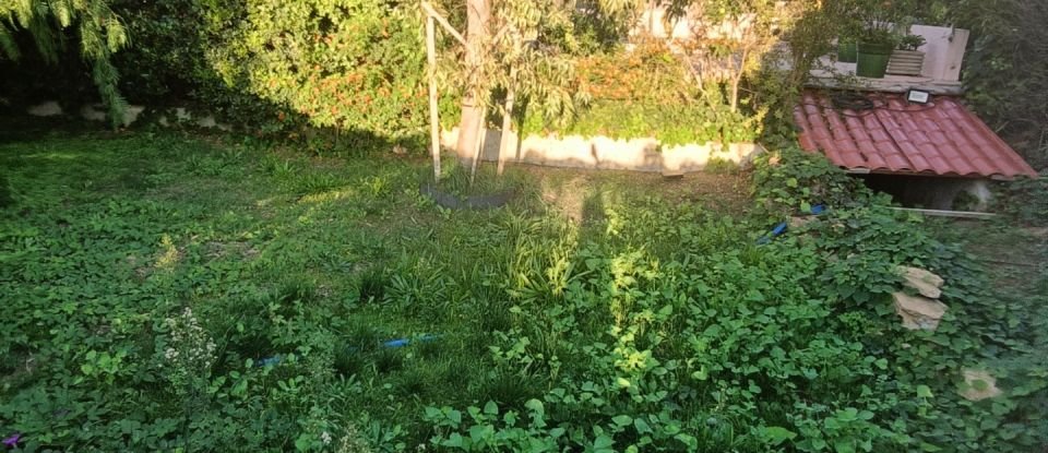 Demeure 6 pièces de 170 m² à Ceyreste (13600)