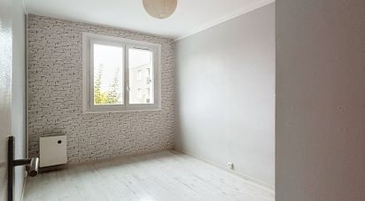 Apartment 4 rooms of 76 m² in Reims (51100)