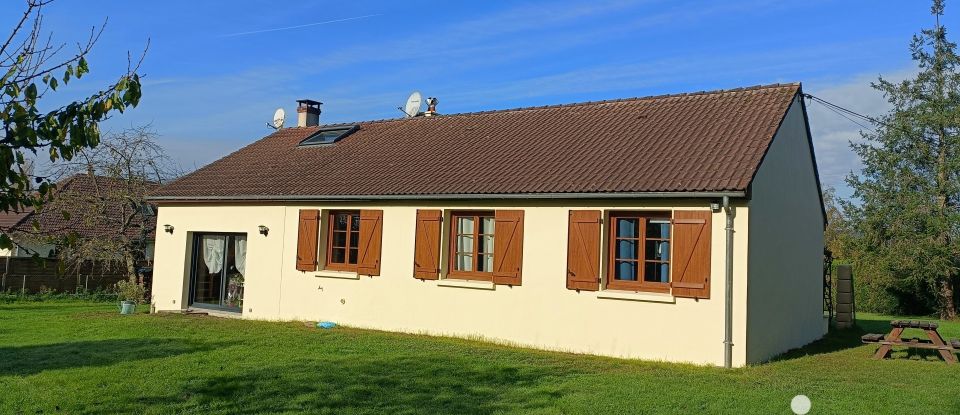 Maison traditionnelle 5 pièces de 120 m² à Dame-Marie-les-Bois (37110)