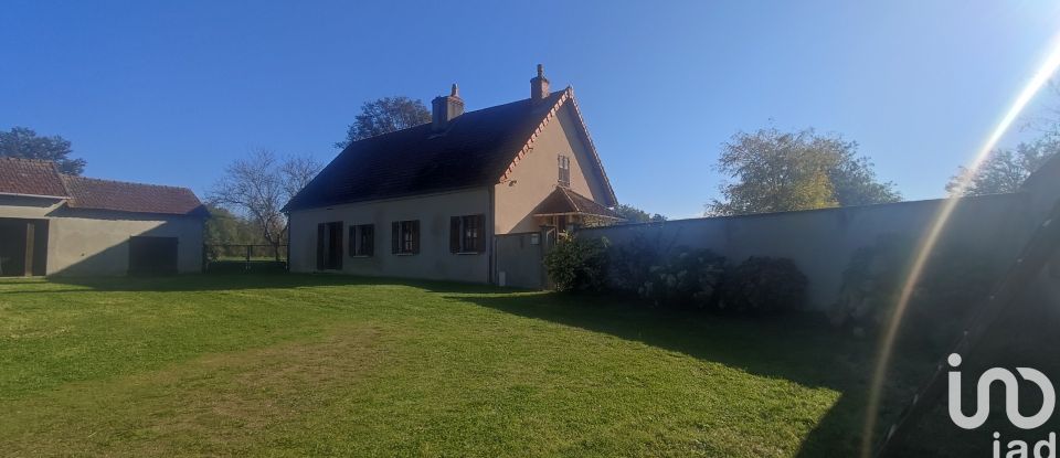 Maison 5 pièces de 115 m² à Montbeugny (03340)