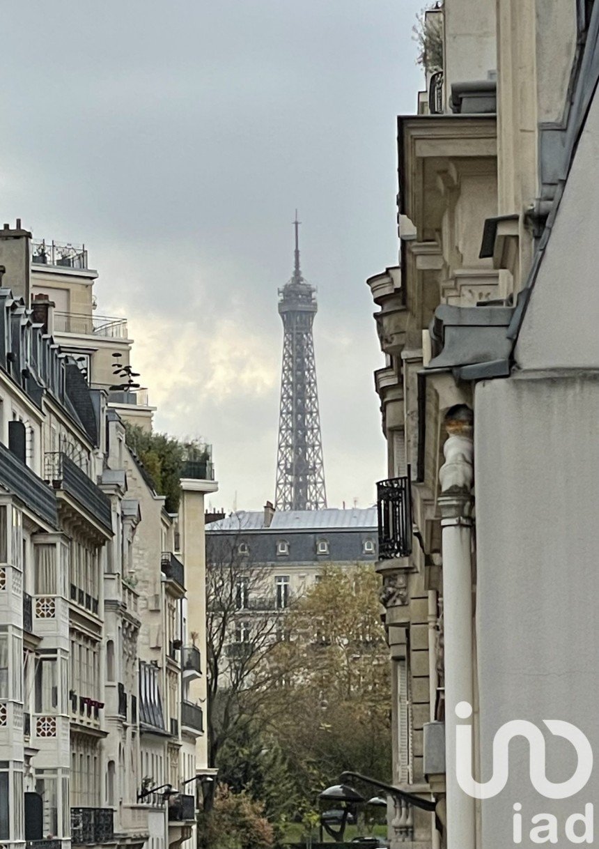 Appartement 4 pièces de 73 m² à Paris (75016)