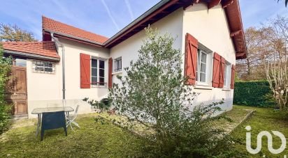 Maison 4 pièces de 101 m² à Pau (64000)