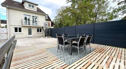 Maison 6 pièces de 163 m² à Boussy-Saint-Antoine (91800)