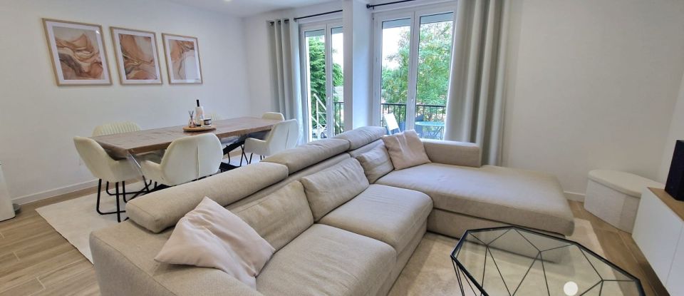 Maison 6 pièces de 163 m² à Boussy-Saint-Antoine (91800)