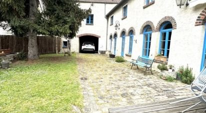 Maison 8 pièces de 200 m² à Limay (78520)