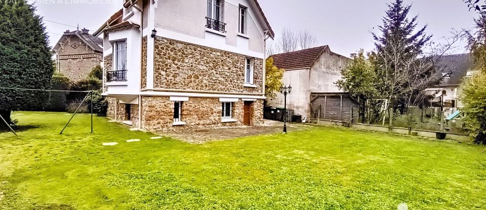 Pavilion 6 rooms of 107 m² in Saint-Michel-sur-Orge (91240)