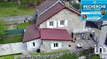 Maison de village 4 pièces de 65 m² à Cheignieu-la-Balme (01510)