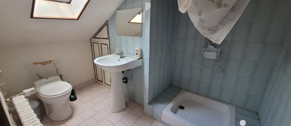 Town house 7 rooms of 173 m² in Nogent-le-Rotrou (28400)