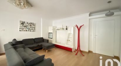 Appartement 3 pièces de 62 m² à Paris (75010)