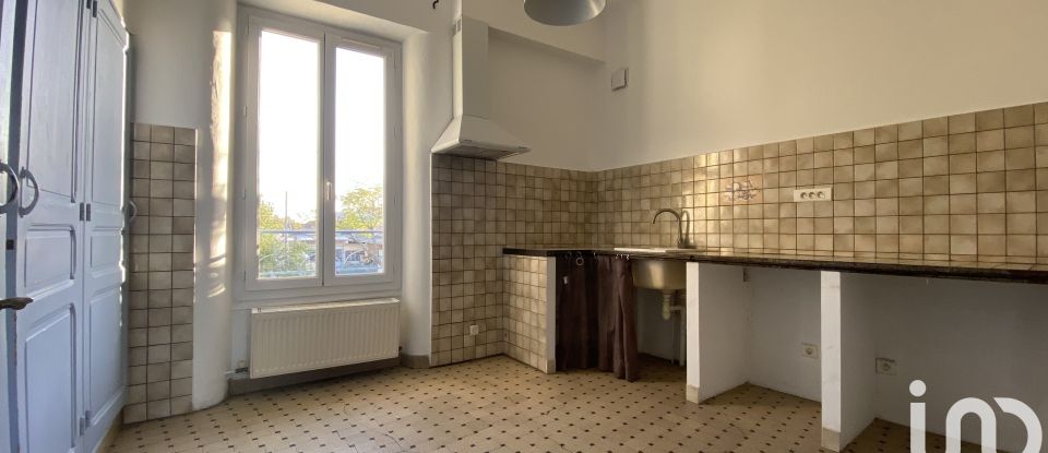 Maison 4 pièces de 177 m² à Carpentras (84200)