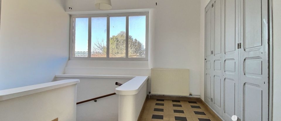 Maison 4 pièces de 177 m² à Carpentras (84200)