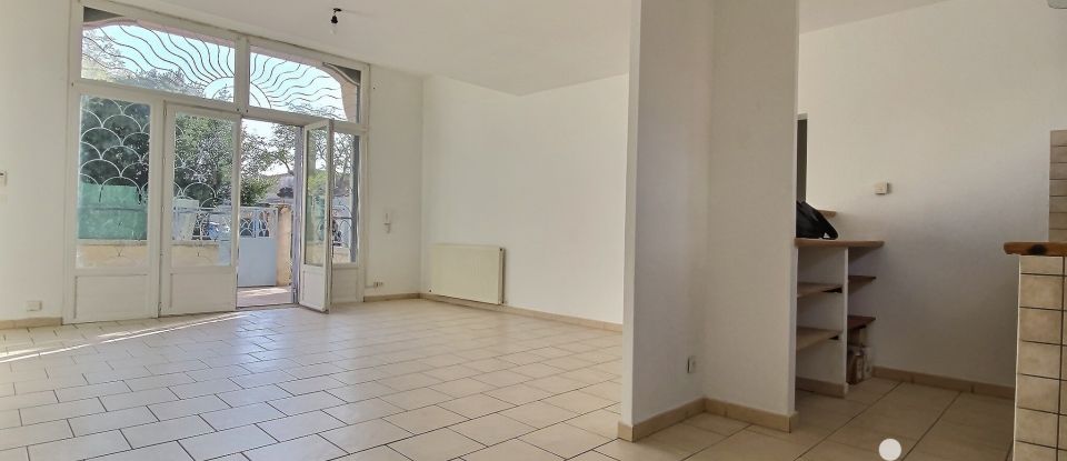 Maison 4 pièces de 177 m² à Carpentras (84200)