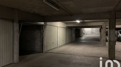 Parking/garage/box de 11 m² à Villejuif (94800)