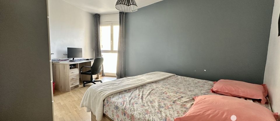 Appartement 5 pièces de 114 m² à Toulon (83000)