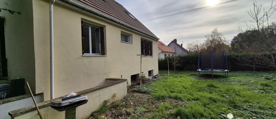 Town house 7 rooms of 139 m² in Méru (60110)