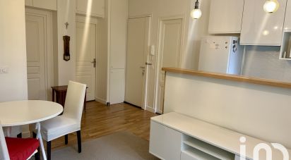 Appartement 3 pièces de 40 m² à Suresnes (92150)